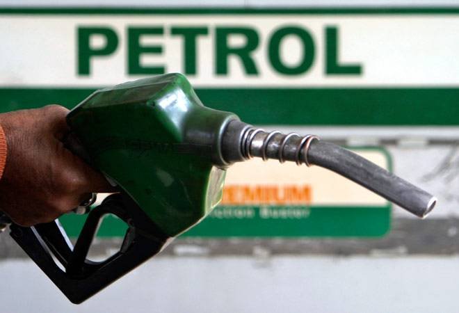 पेट्रोलियम की बढ़ती कीमतों का कौन जिम्मेदार ?