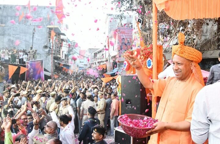 UP News: गोरखपुर में भक्ति के उमंग में बरसेंगे समरसता के रंग, सीएम योगी के संग  