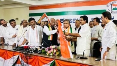 कर्नाटक: भाजपा छोड़ने के बाद कांग्रेस में शामिल हुए पूर्व सीएम जगदीश शेट्टार