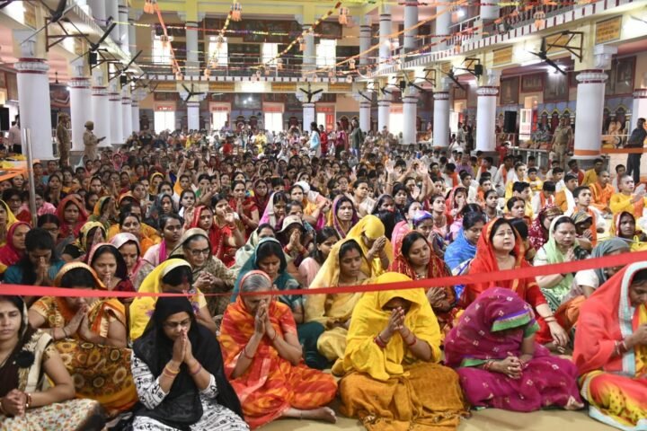 गोरखनाथ मंदिर में श्री शिव महापुराण कथा के विश्राम दिवस पर गोरक्षपीठाधीश्वर Yogi Adityanath ने कही बड़ी बात  